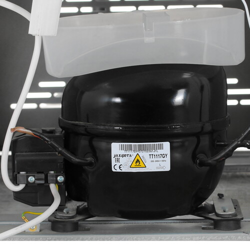 Купить Холодильная витрина   Бирюса B-M310 серебристый  9924374. Характеристики, отзывы и цены в Донецке