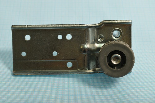 Купить Петля дверцы (Нижняя L) для холодильника DEXP SBS510M (Silver)  9044194. Характеристики, отзывы и цены в Донецке