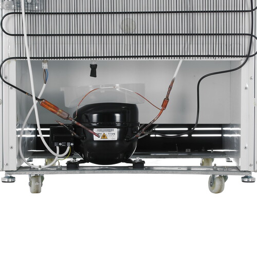 Купить Холодильная витрина   Бирюса B600D черный  5356103. Характеристики, отзывы и цены в Донецке