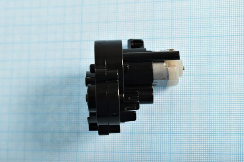 Купить Редуктор (Центральный) для радиоуправляемой машины JJRC Q70  5034984. Характеристики, отзывы и цены в Донецке