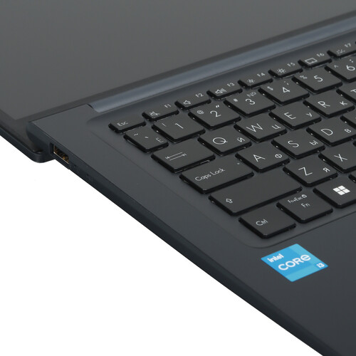 Купить 14" Ноутбук ASUS VivoBook 14 X1404VA-EB676 синий  5478550. Характеристики, отзывы и цены в Донецке