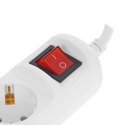 Купить Удлинитель ЭРА U-5es-3m-3x1.5 белый  9202260. Характеристики, отзывы и цены в Донецке