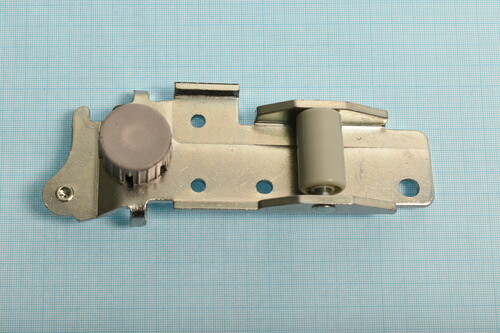 Купить Петля дверцы (Нижняя L) для холодильника DEXP RF-MN622DMA (Metal)  9118068. Характеристики, отзывы и цены в Донецке