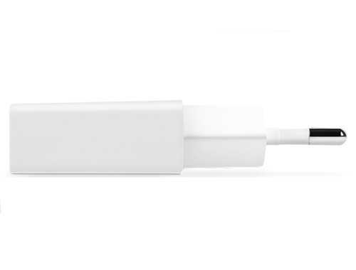 Купить Сетевое зарядное устройство TTEC SmartCharger белый  9140743. Характеристики, отзывы и цены в Донецке