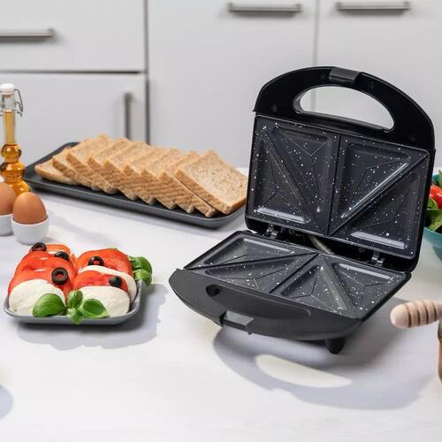 Купить Сэндвичница Zelmer ZSM7861 бежевый  5304659. Характеристики, отзывы и цены в Донецке
