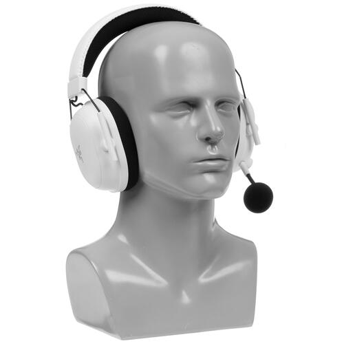 Купить Беспроводные наушники Razer BlackShark V2 Pro белый 2023  5406747. Характеристики, отзывы и цены в Донецке