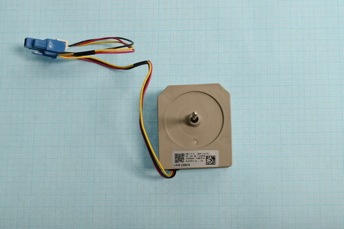 Купить Двигатель (Вентилятор) для холодильника DEXP SBS510M (12V_3W) [ZWF-11-3]  9118080. Характеристики, отзывы и цены в Донецке