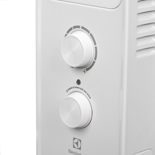 Купить Масляный обогреватель Electrolux EOH/BE-09ZW 2000 белый  9290870. Характеристики, отзывы и цены в Донецке