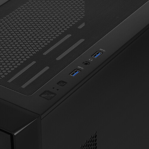 Купить Корпус GIGABYTE C102 GLASS [GB-C102G] черный  5611541. Характеристики, отзывы и цены в Донецке