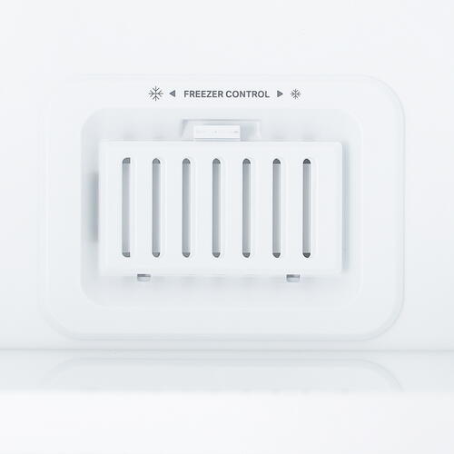 Купить Холодильник с морозильником   Indesit ITS 5200 W белый  9941817. Характеристики, отзывы и цены в Донецке