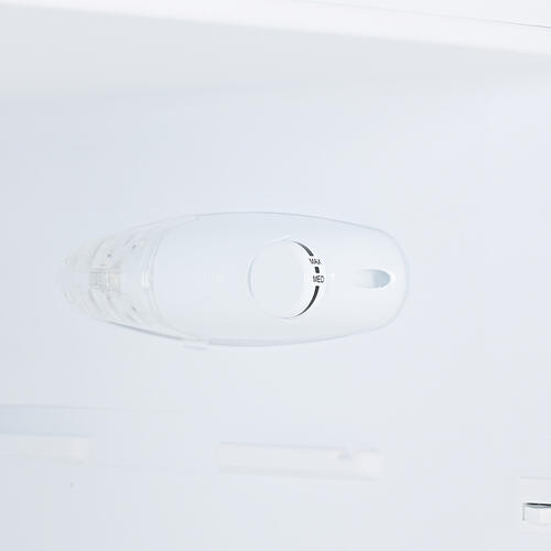 Купить Холодильник с морозильником   DEXP RF-TD210NMA/W белый  1622946. Характеристики, отзывы и цены в Донецке