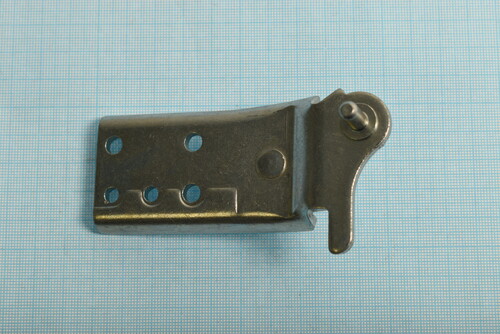 Купить Петля дверцы (Нижняя R) для холодильника DEXP RF-MN450DMA (Metal)  9118084. Характеристики, отзывы и цены в Донецке