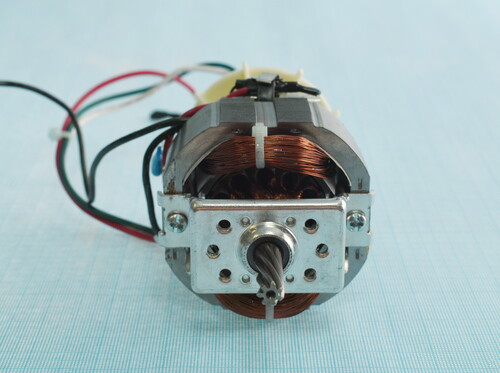 Купить Двигатель для мясорубки DEXP MG-2000S (220-240V_N/AW)  9218630. Характеристики, отзывы и цены в Донецке