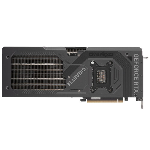 Купить Видеокарта GIGABYTE GeForce RTX 5070 GAMING OC  5613396. Характеристики, отзывы и цены в Донецке