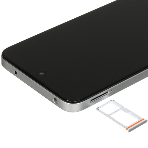 Купить 6.79" Смартфон POCO M6 128 ГБ серебристый  5457611. Характеристики, отзывы и цены в Донецке