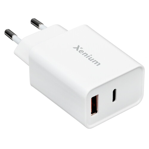 Купить Сетевое зарядное устройство Xenium X252 белый  5610837. Характеристики, отзывы и цены в Донецке