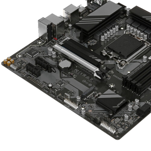Купить Материнская плата GIGABYTE B760M DS3H WIFI6E GEN5  5633322. Характеристики, отзывы и цены в Донецке
