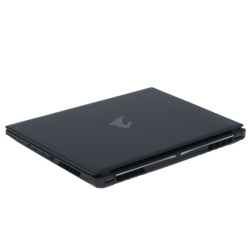 Купить 16" Ноутбук AORUS Master 16 BYH черный  5621041. Характеристики, отзывы и цены в Донецке
