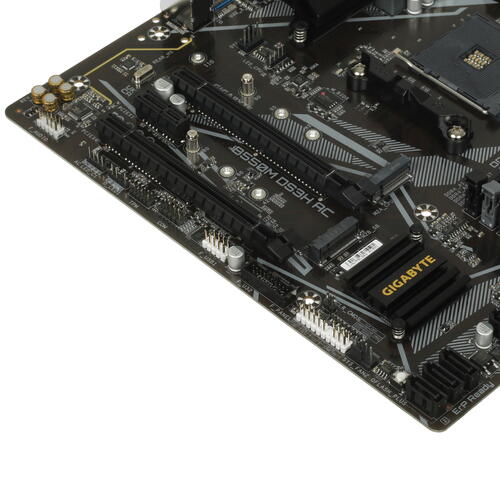 Купить Материнская плата GIGABYTE B550M DS3H AC  5402261. Характеристики, отзывы и цены в Донецке