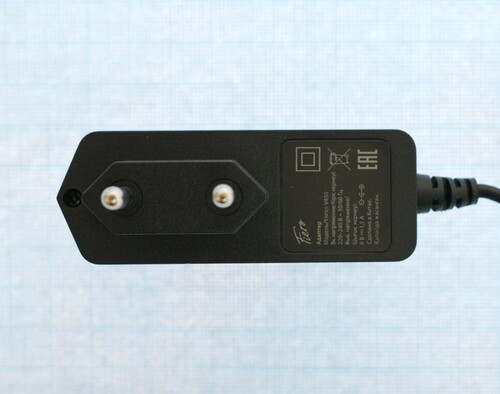 Купить Адаптер питания (Fiero) 9V - 1.5A [DC-out: D=5.5mm_d=2.5mm_L=12.5mm] (Black)  5430766. Характеристики, отзывы и цены в Донецке