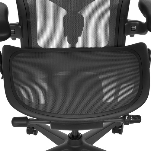 Купить Компьютерное кресло Herman Miller Aeron C Large черный  9338838. Характеристики, отзывы и цены в Донецке