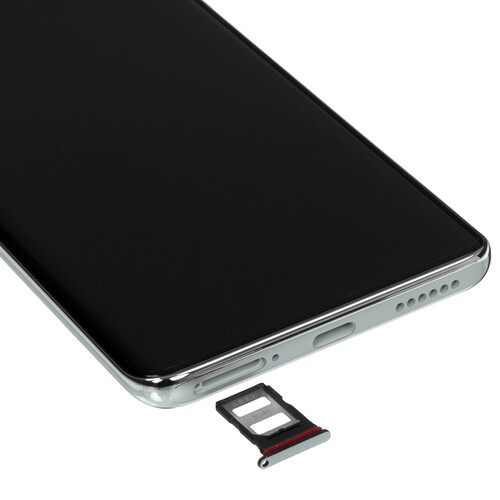 Купить 6.67" Смартфон POCO X7 512 ГБ серебристый  5606820. Характеристики, отзывы и цены в Донецке