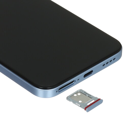 Купить 6.57" Смартфон realme 15T 256 ГБ голубой  5638393. Характеристики, отзывы и цены в Донецке