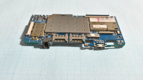 Купить Материнская плата для планшетного ПК DEXP Ursus M210 (MT6797/3Gb/64Gb) [X970_6797_V2.5]  4710849. Характеристики, отзывы и цены в Донецке