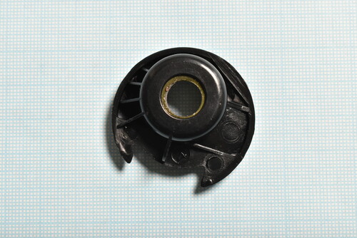 Купить Корпус (держатель шпули) для швейной машины DEXP SM-1600H  1336927. Характеристики, отзывы и цены в Донецке