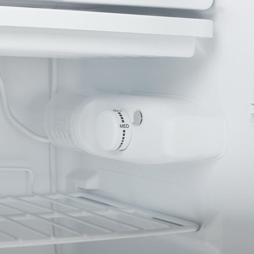 Купить Холодильник компактный   KRAFT BC(W)-115 белый  1375662. Характеристики, отзывы и цены в Донецке
