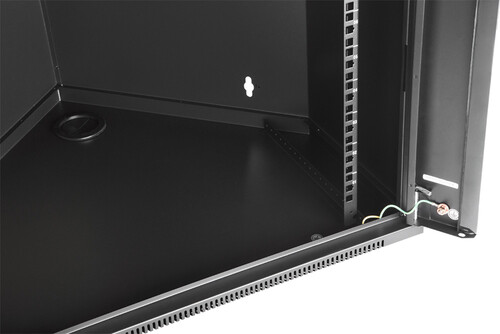 Купить Шкаф коммутационный Lanmaster TWT-CBWTG-4U-6x6-BK  9297431. Характеристики, отзывы и цены в Донецке
