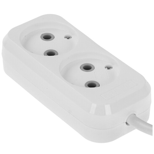 Купить Удлинитель Defender B220 белый  9231121. Характеристики, отзывы и цены в Донецке