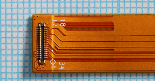 Купить Шлейф (USB - MB) для смартфона IIIF150 H2022 [S86-SUB-FPC-P0_RD_J]  9939347. Характеристики, отзывы и цены в Донецке