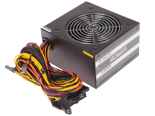 Купить Блок питания Chieftec SMART 700W [GPS-700A8] черный  1065808. Характеристики, отзывы и цены в Донецке