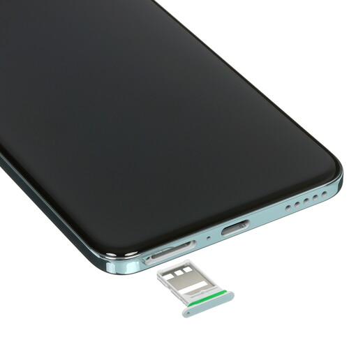 Купить 6.7" Смартфон HONOR 200 256 ГБ зеленый  5462918. Характеристики, отзывы и цены в Донецке
