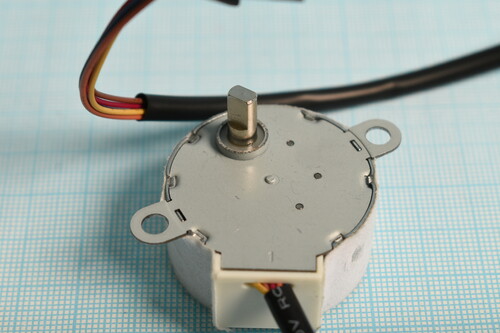 Купить Двигатель (Шторка) для мобильного кондиционера TCL PDL 07 (12V_N/AW)  9237482. Характеристики, отзывы и цены в Донецке