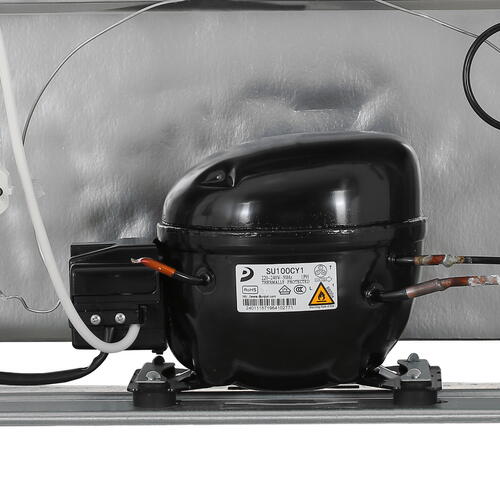 Купить Морозильный шкаф  Indesit DSZ 4150 белый  9111336. Характеристики, отзывы и цены в Донецке