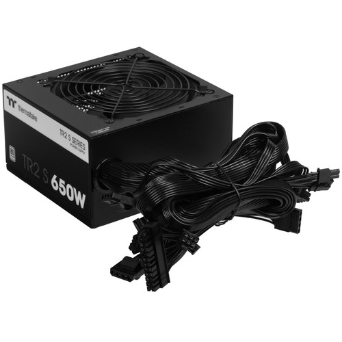 Купить Блок питания Thermaltake TR2 S 650W [PS-TRS-0650NNSAWE-2] черный  5493793. Характеристики, отзывы и цены в Донецке