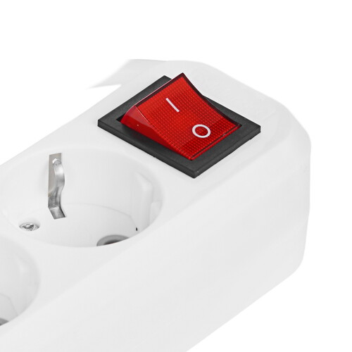 Купить Удлинитель Defender L330 белый  9231100. Характеристики, отзывы и цены в Донецке