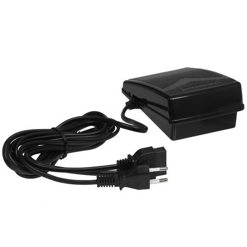 Купить Швейная машина DEXP SM-6800W  9006863. Характеристики, отзывы и цены в Донецке