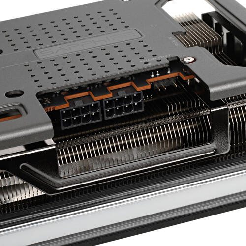 Купить Видеокарта Sapphire AMD Radeon RX 7700 XT NITRO+  5433101. Характеристики, отзывы и цены в Донецке