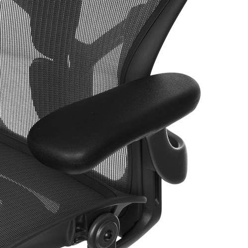 Купить Компьютерное кресло Herman Miller Aeron C Large черный  9338838. Характеристики, отзывы и цены в Донецке