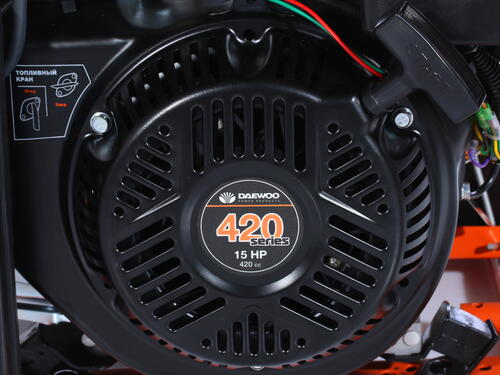 Купить Электрогенератор   бензиновый Daewoo GDA 7500E  1097883. Характеристики, отзывы и цены в Донецке