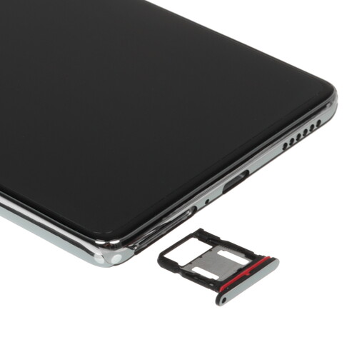 Купить 6.78" Смартфон Tecno CAMON 40 256 ГБ белый  5622662. Характеристики, отзывы и цены в Донецке