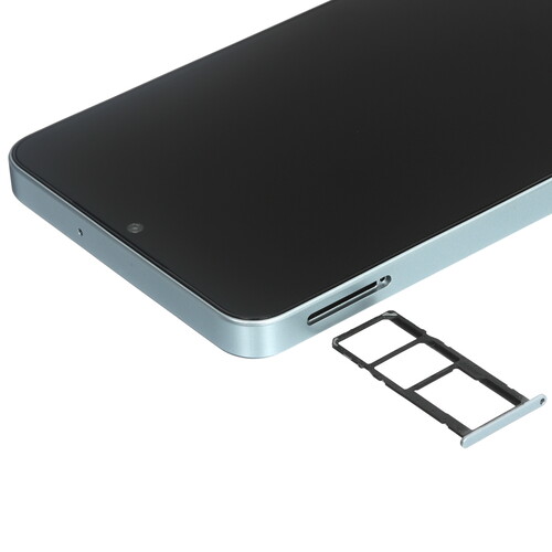 Купить 6.7" Смартфон Samsung Galaxy A06 64 ГБ голубой  5489204. Характеристики, отзывы и цены в Донецке