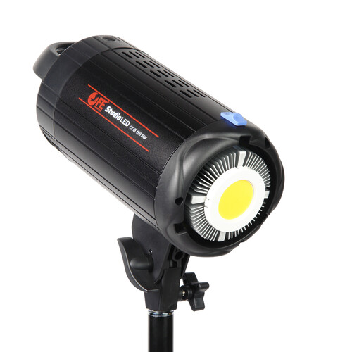Купить Осветитель Falcon Eyes Studio LED COB180 BW  5300337. Характеристики, отзывы и цены в Донецке