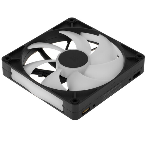 Купить Комплект вентиляторов Corsair iCUE LINK RX140 RGB  9269925. Характеристики, отзывы и цены в Донецке
