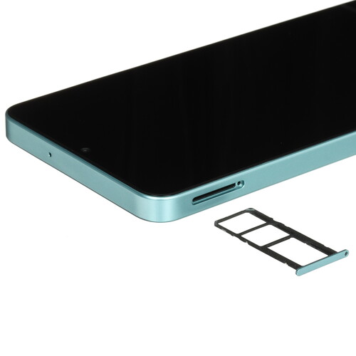 Купить 6.7" Смартфон Samsung Galaxy A06 128 ГБ зеленый  5633394. Характеристики, отзывы и цены в Донецке