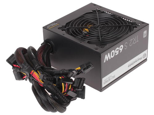 Купить Блок питания Thermaltake TR2 S 650W [TRS-0650P-2] черный  1053472. Характеристики, отзывы и цены в Донецке