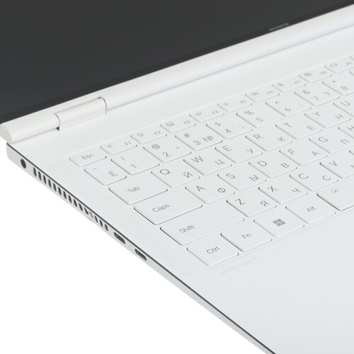 Купить 16" Ноутбук HONOR MagicBook Pro 16 2025 белый  5634259. Характеристики, отзывы и цены в Донецке